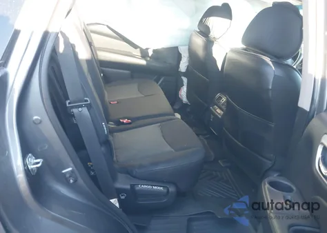 2018 Nissan Pathfinder Sv z USA, uszkodzony, nr VIN 5N1DR2MN7JC605508